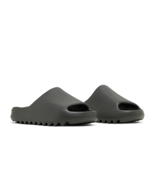 Yeezy Slides 'Dark Onyx'