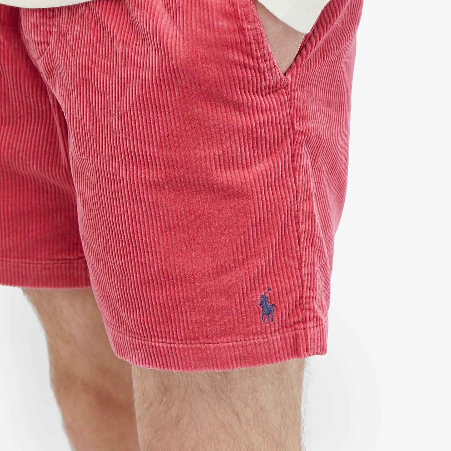 POLO RALPH LAUREN CORD PREPSTER
SHORTS
Adirondack Berry