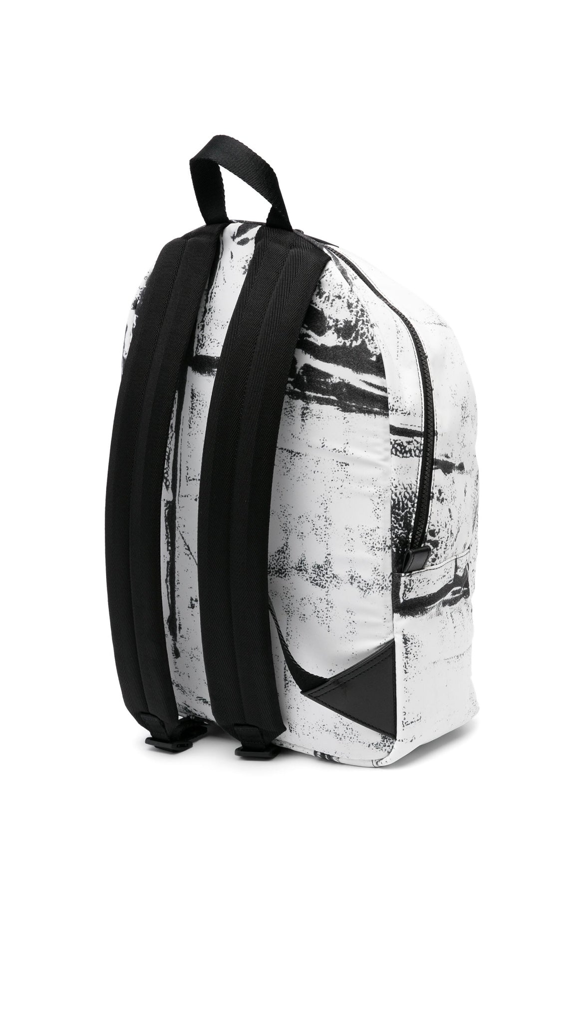 Alexander McQueen
Graffiti Metropolitan backpack