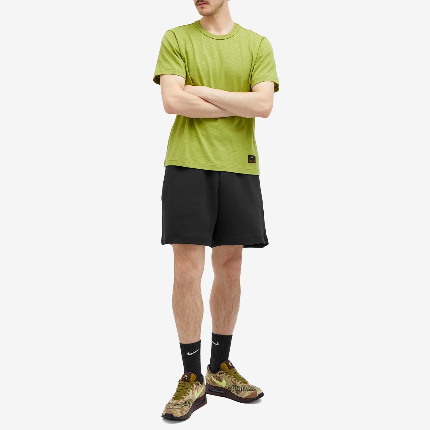 NIKE TECH FLEECE SHORTS