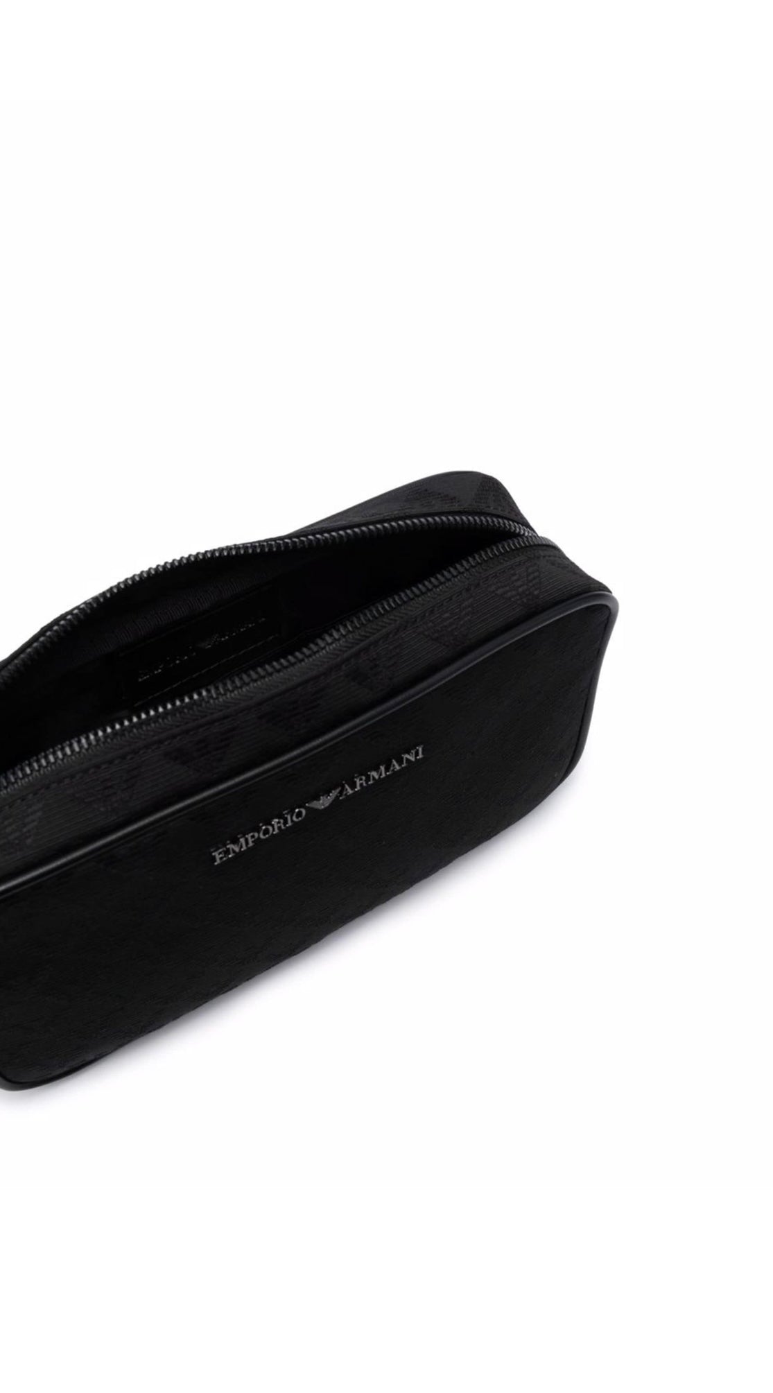 Emporio Armani
logo-plaque zipped clutch bag