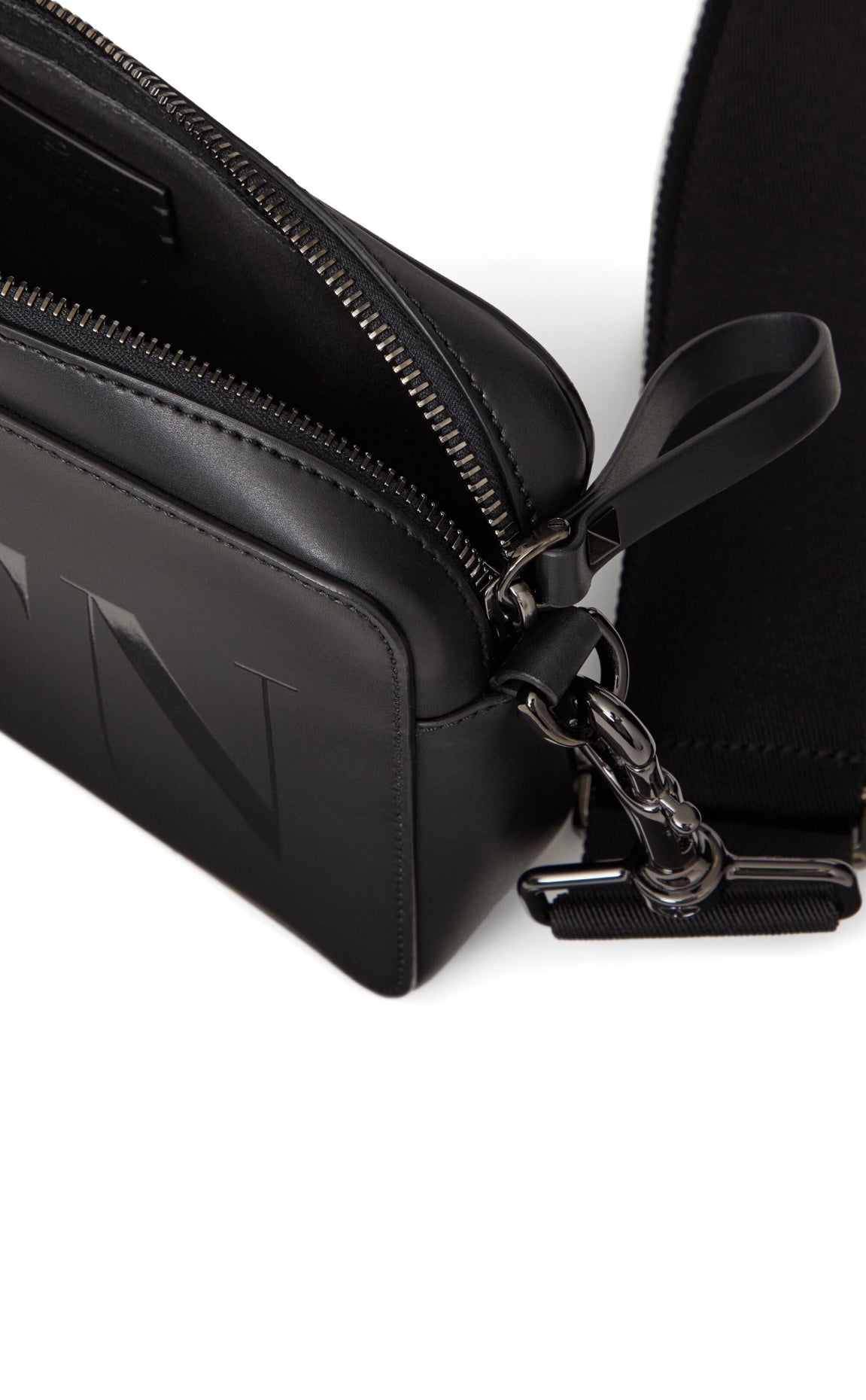 Valentino Garavani
VLTN leather crossbody bag