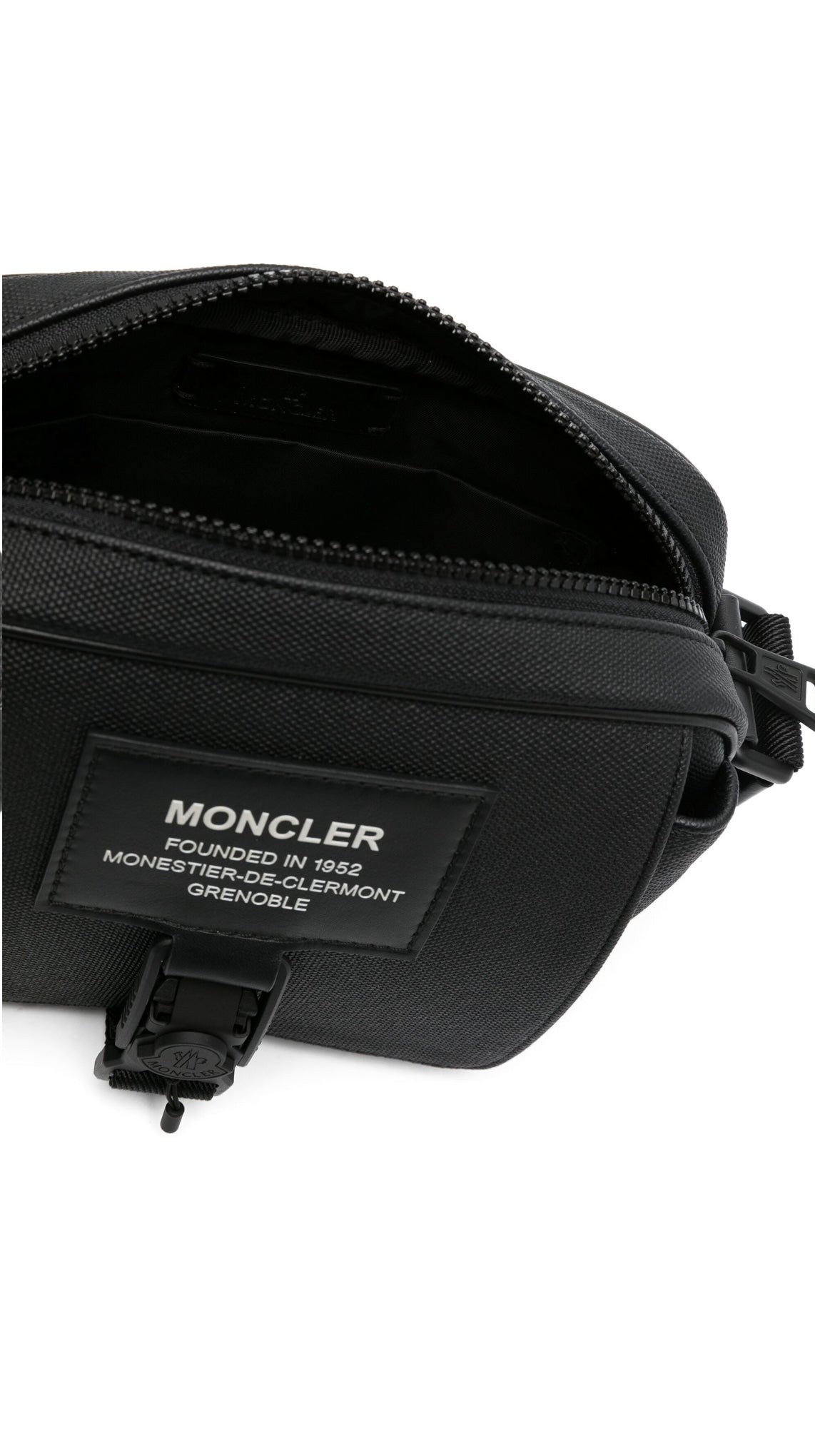 Moncler
Nakoa logo-patch messenger bag