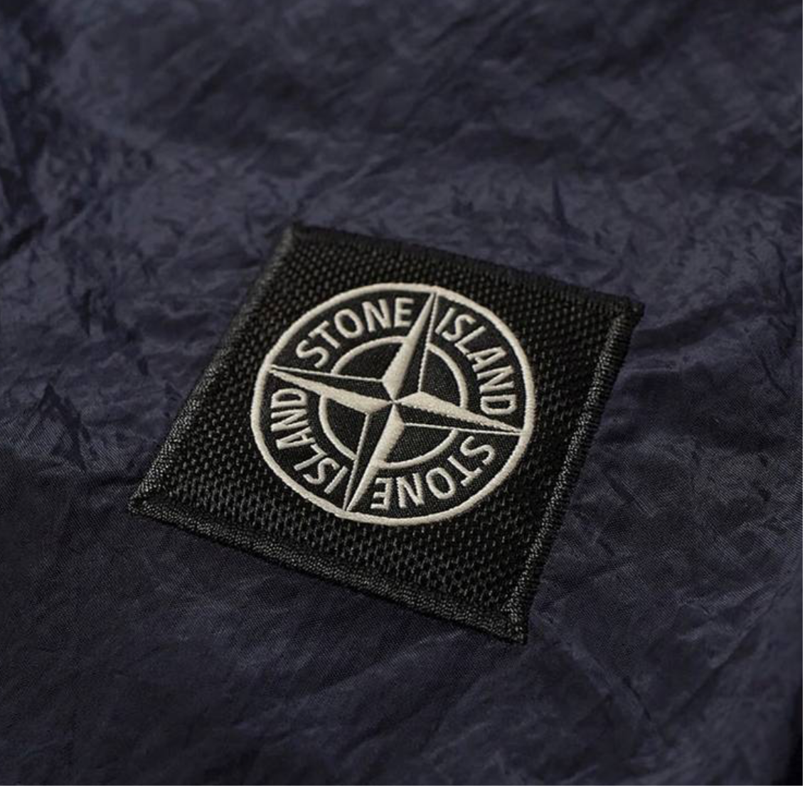 Stone Island Nylon Patch Logo
Shorts 'Navy Blue'