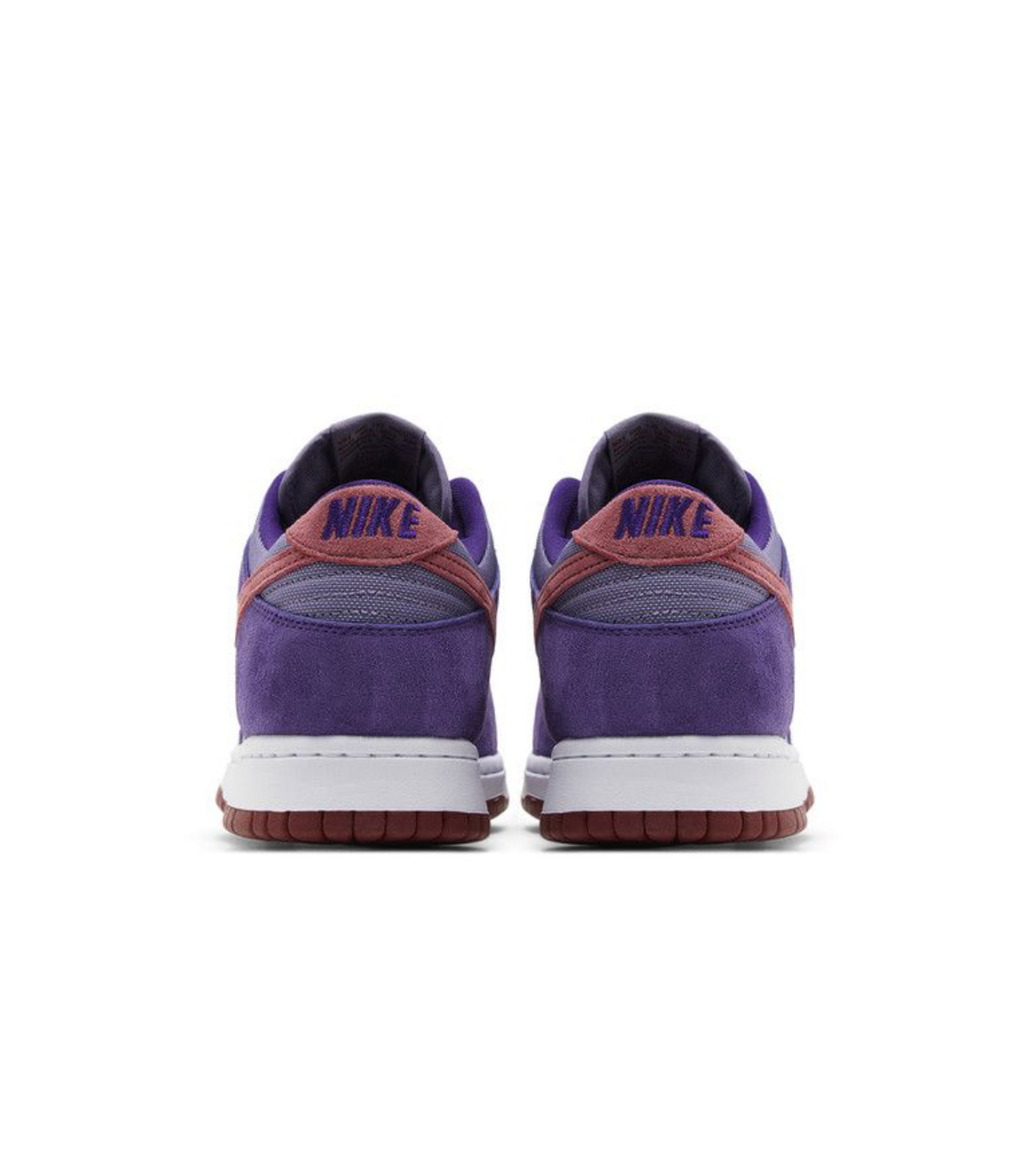 Dunk Low Retro Vol. 1 SP 'Plum'
2024