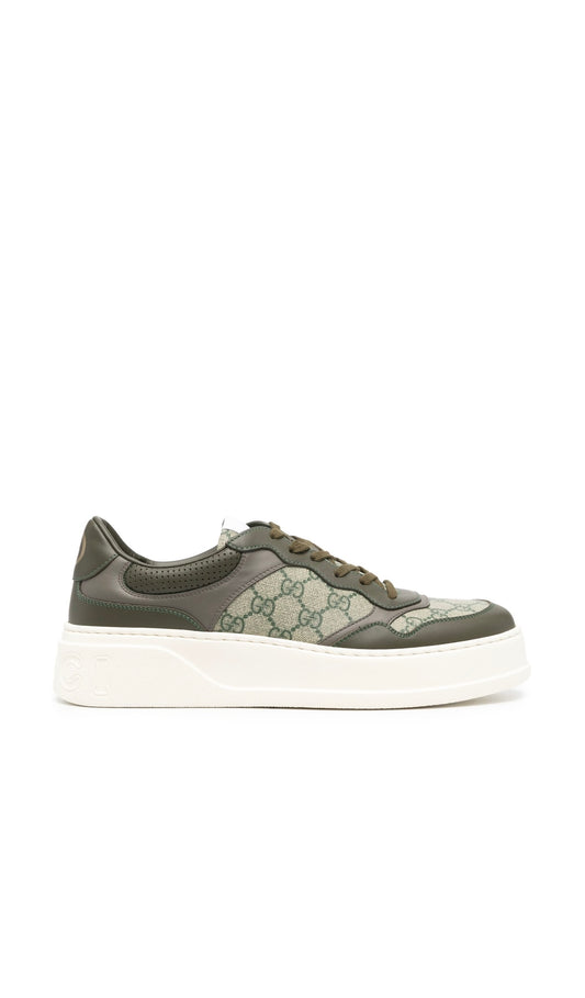 Gucci
GG Supreme panelled sneakers