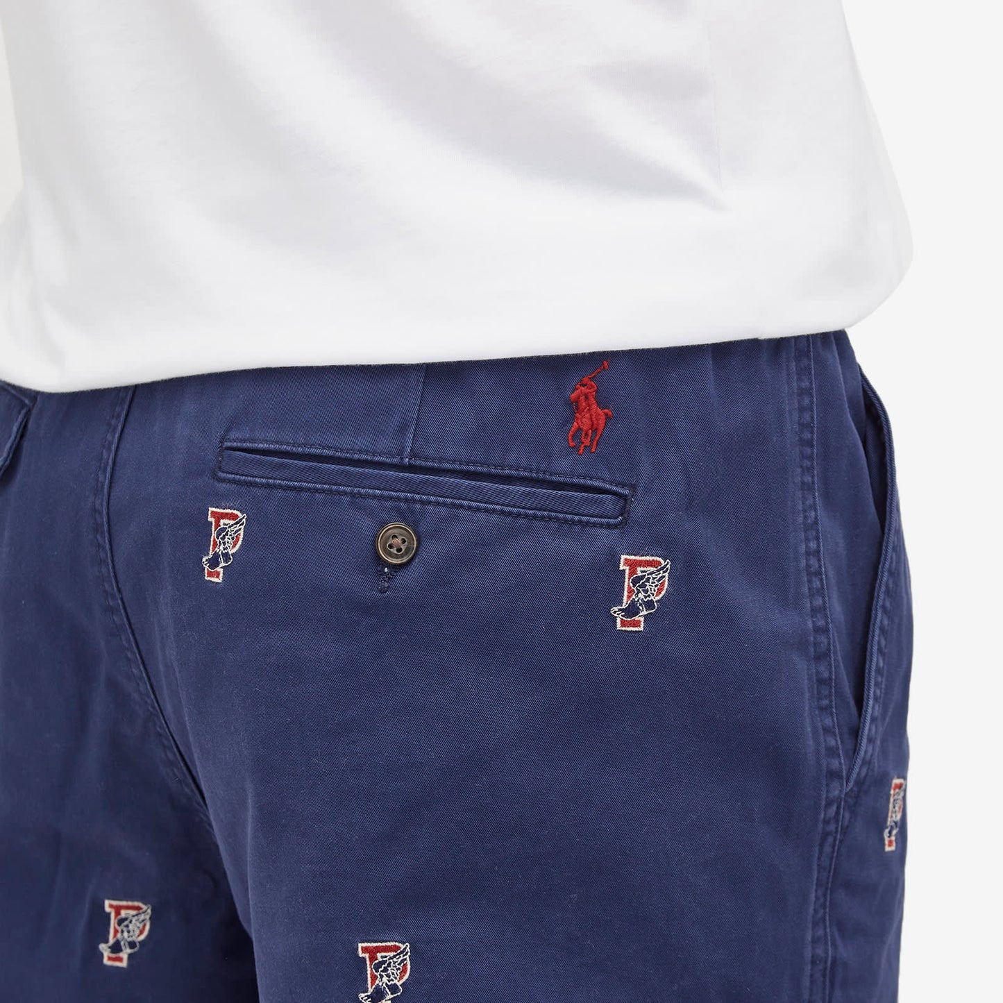 POLO RALPH LAUREN P-WING PREPSTER
SHORTS
Newport Navy With P-Wing